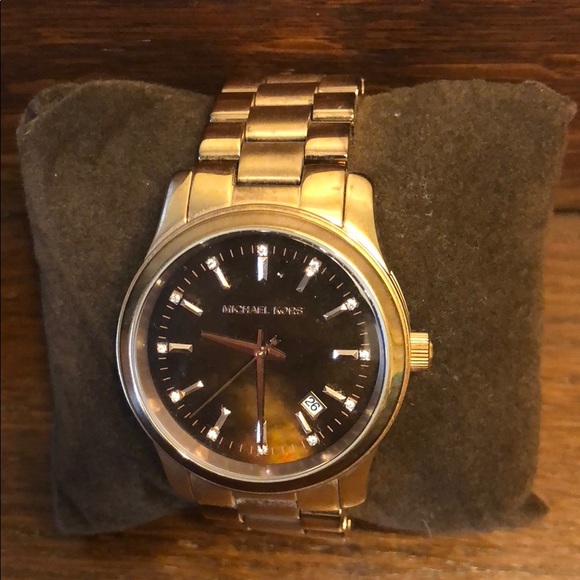 Michael Kors Accessories - Michael Kors Rose Gold Watch